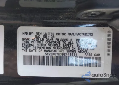 2009 Pontiac Vibe Gt from USA, damaged, VIN 5Y2SR67039Z443534